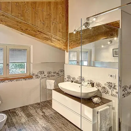 Sleeps 10 Pool Air Con Wifi Bellagio